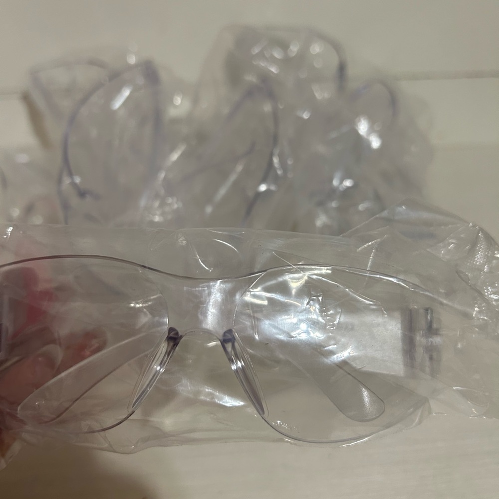 Bulk set of safety sunglasses set of 11 clear frames
